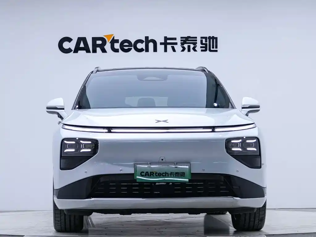 XPeng G9 — миниатюра 6