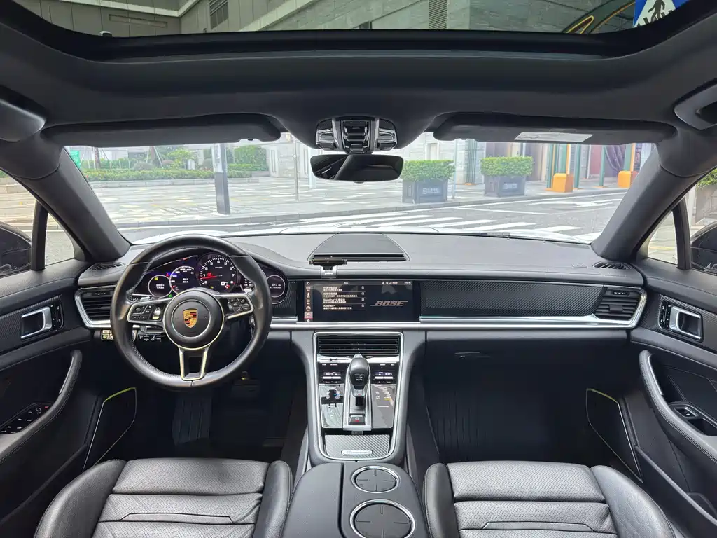 Porsche Panamera — миниатюра 16