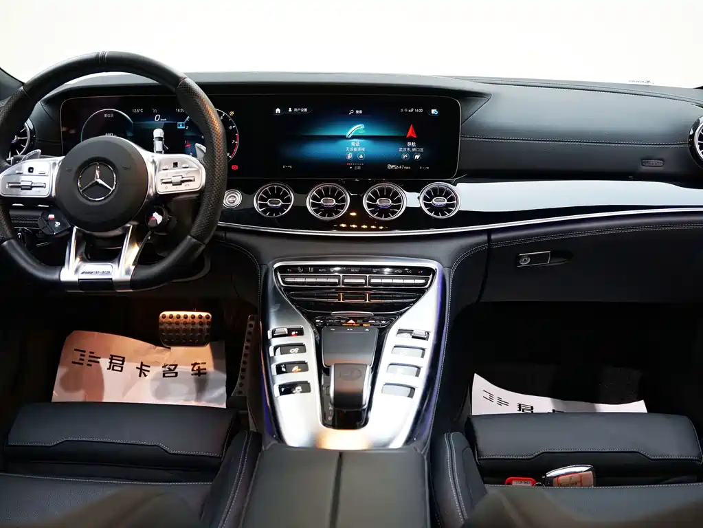 Mercedes-Benz AMG GT — миниатюра 16