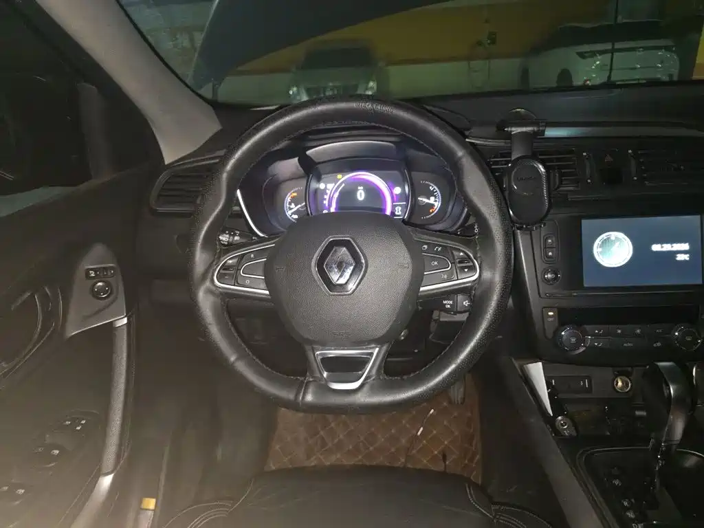 Renault Kadjar — миниатюра 11