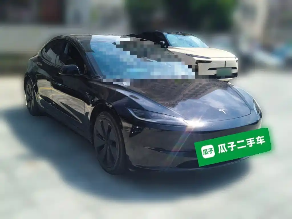 Tesla Model 3 — миниатюра 25