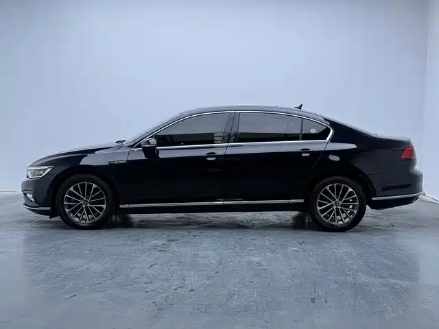 Volkswagen Magotan — миниатюра 5