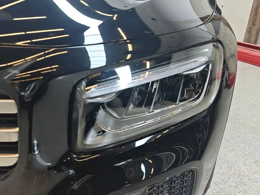 Mercedes-Benz GLB — миниатюра 5