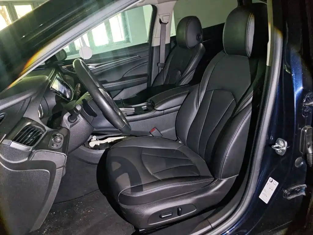 Buick LaCrosse — миниатюра 8