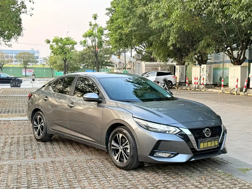 NISSAN XUAN YI