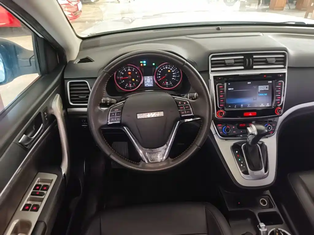 Haval M6 — миниатюра 11