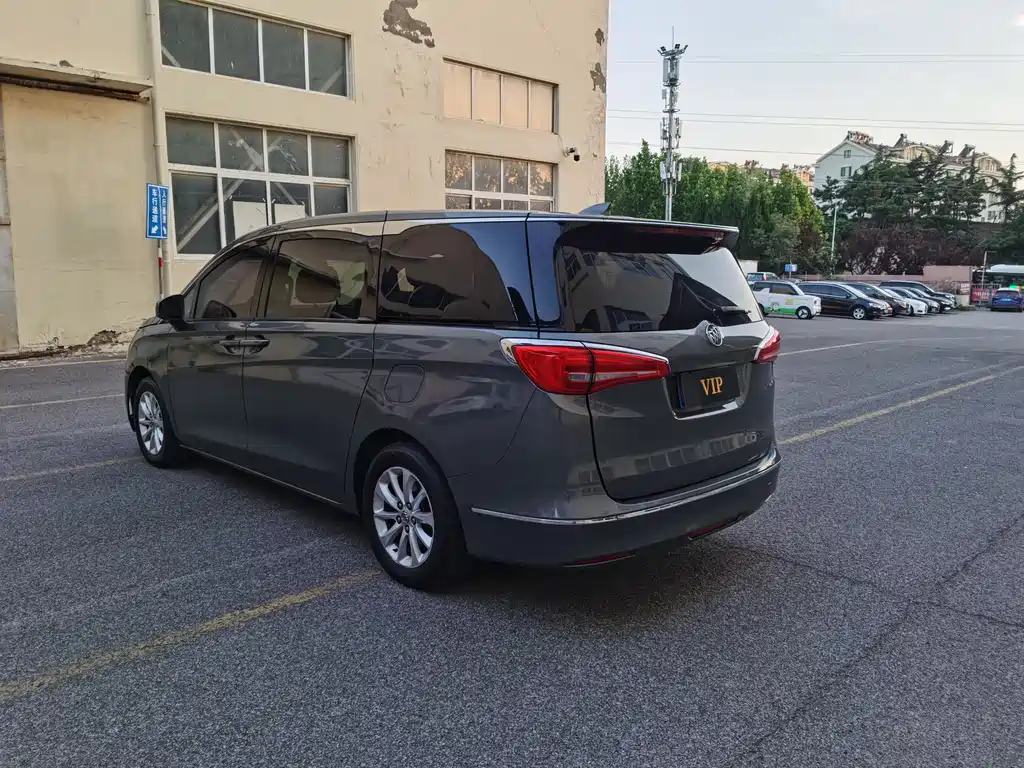 Buick GL8 2017 ES 28T Comfort V