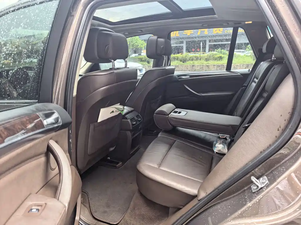 BMW X5 (Import) — миниатюра 7