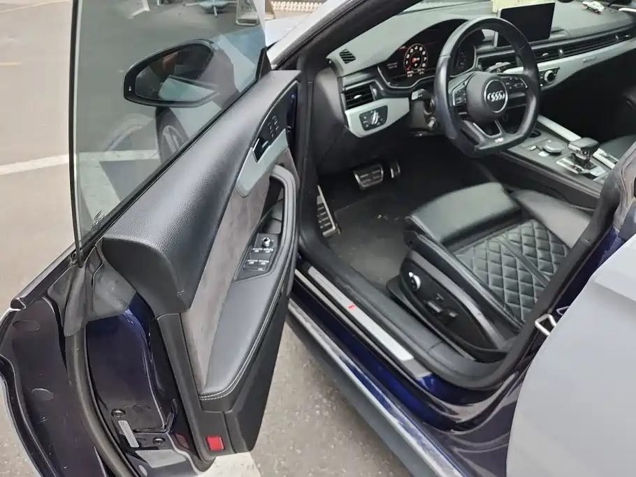 Audi S5 — миниатюра 9
