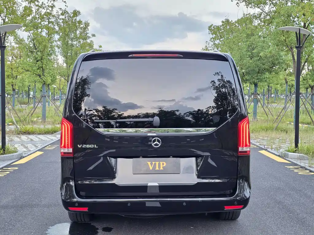 Mercedes-Benz V-Class — миниатюра 5