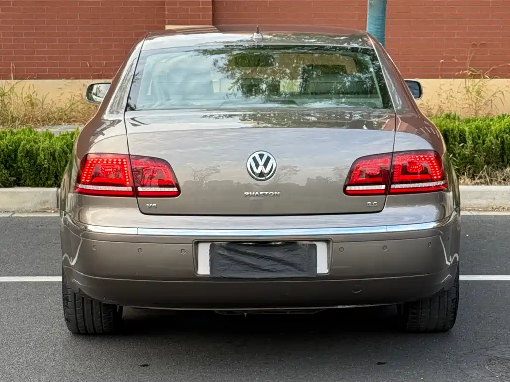 Volkswagen Phaeton — миниатюра 4
