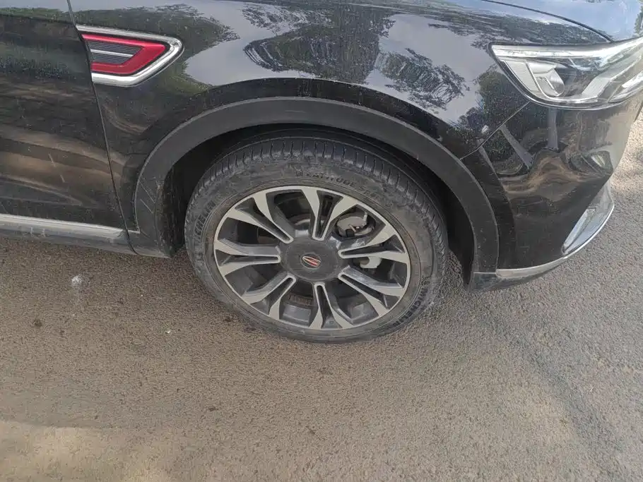 Hongqi Hongqi HS5 — миниатюра 6