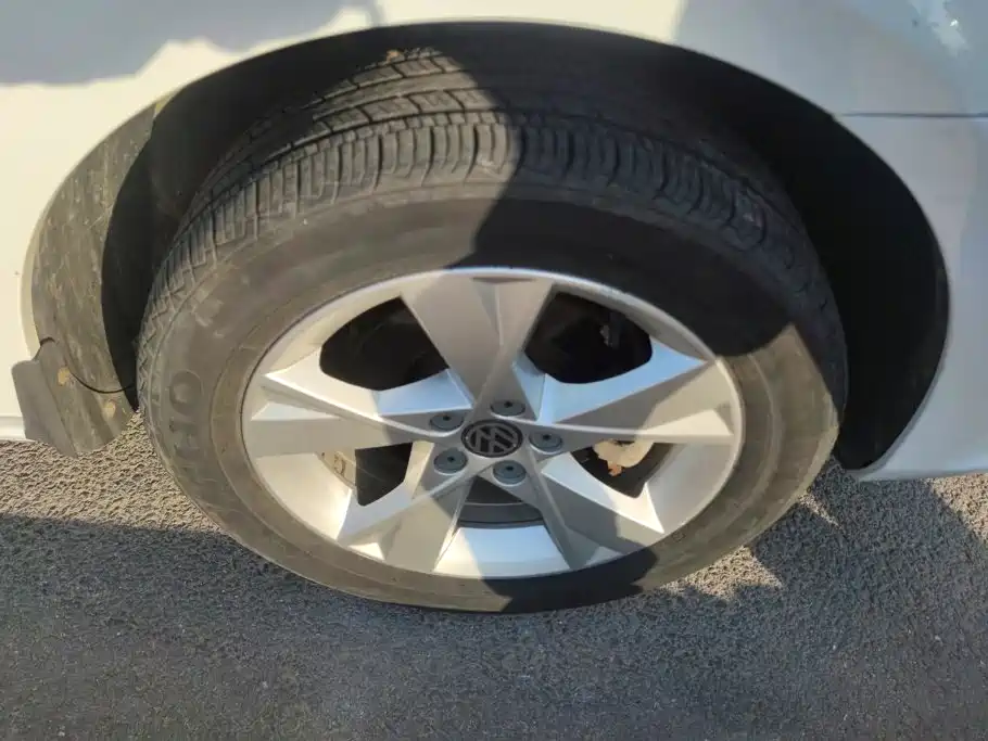 Volkswagen Bora — миниатюра 6