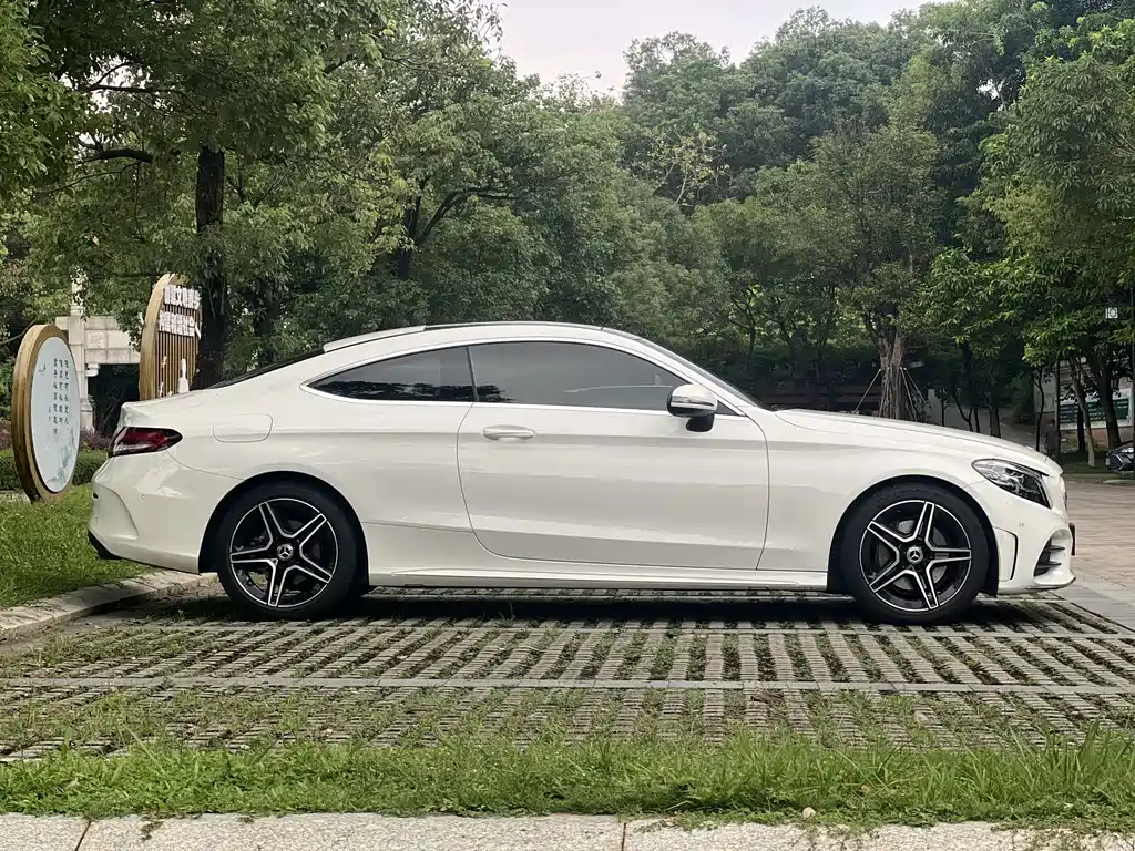 Mercedes-Benz C-Class (Import) — миниатюра 20