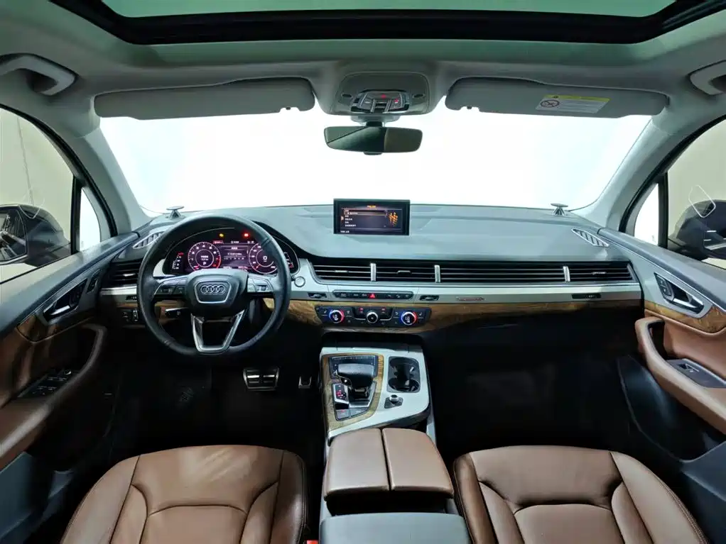 Audi Q7 2019 45 TFSI Comfort