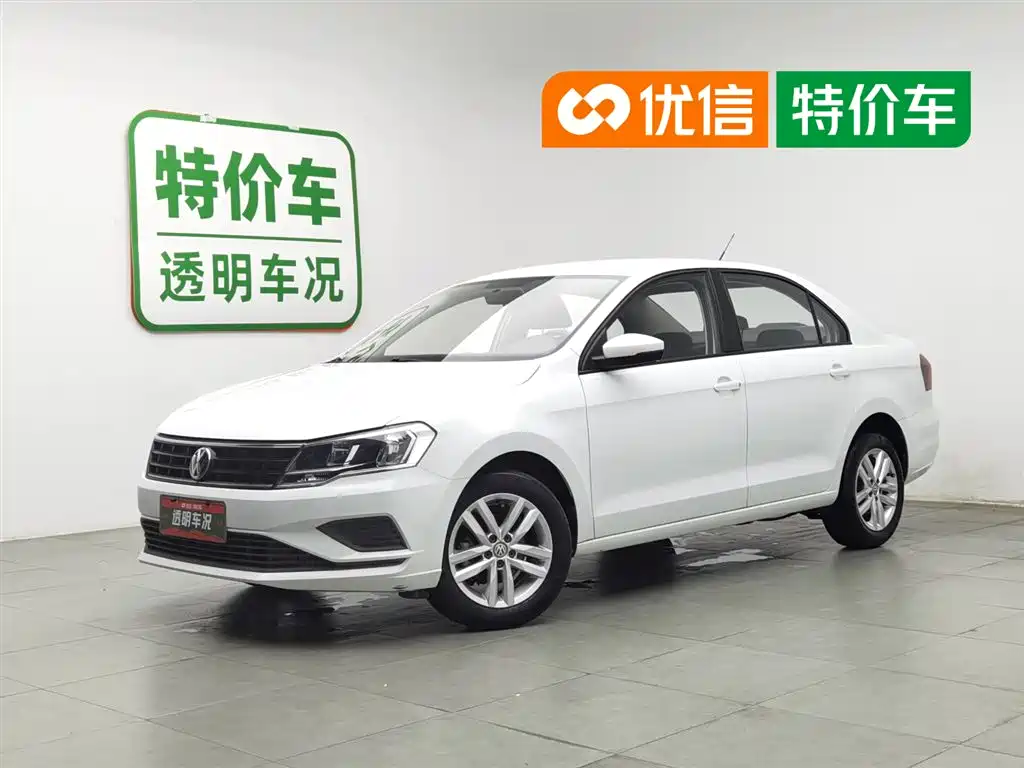 Купить Volkswagen Jetta