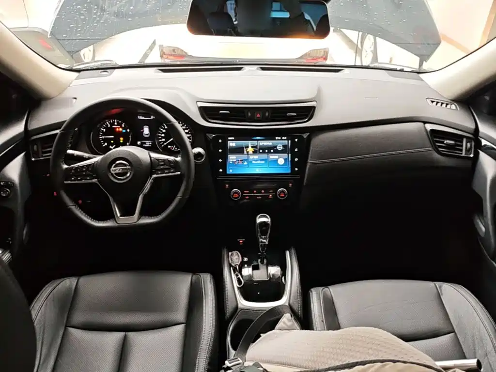 Nissan X-Trail — миниатюра 10