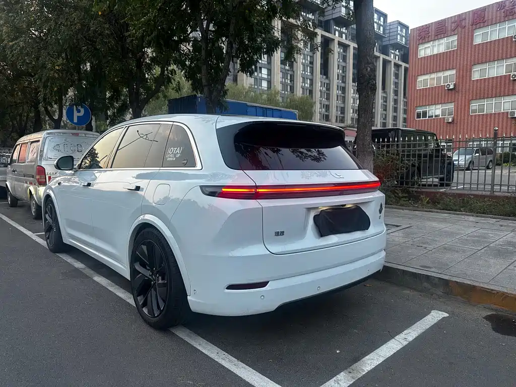 Li Auto Li L7 — миниатюра 5