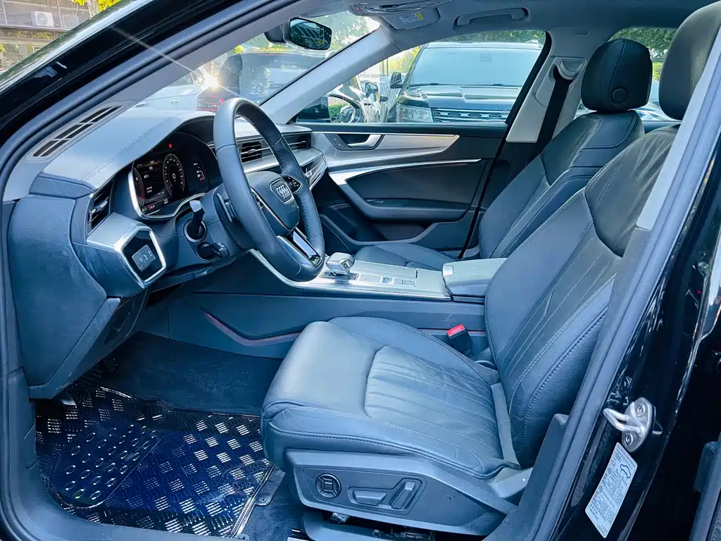 Audi A6L — миниатюра 9