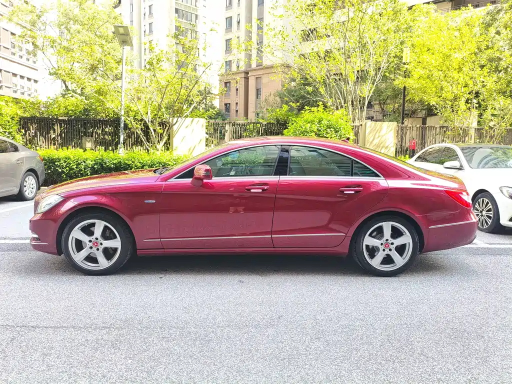 Mercedes-Benz CLS — миниатюра 4