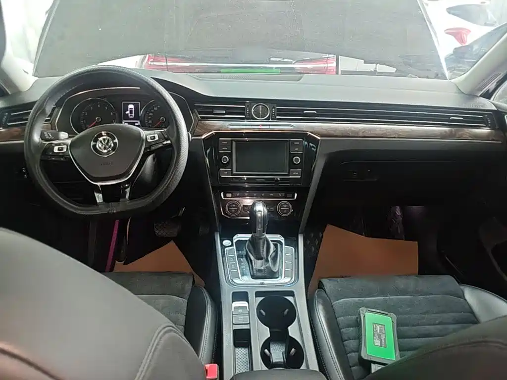 Volkswagen Magotan — миниатюра 10