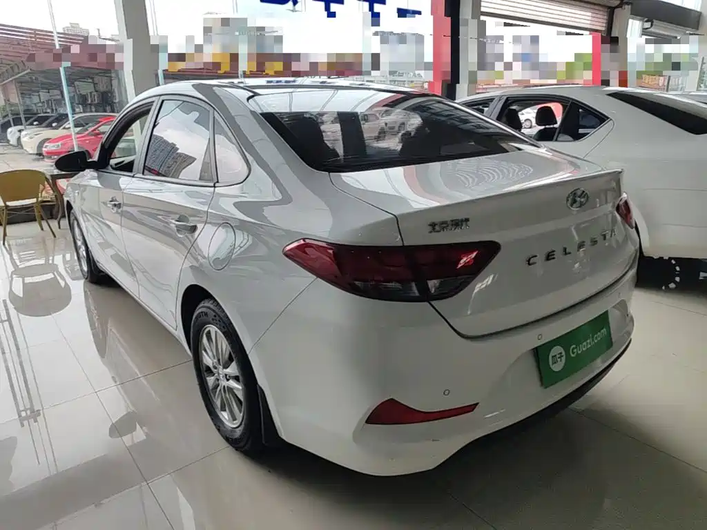 Hyundai Elantra — миниатюра 5