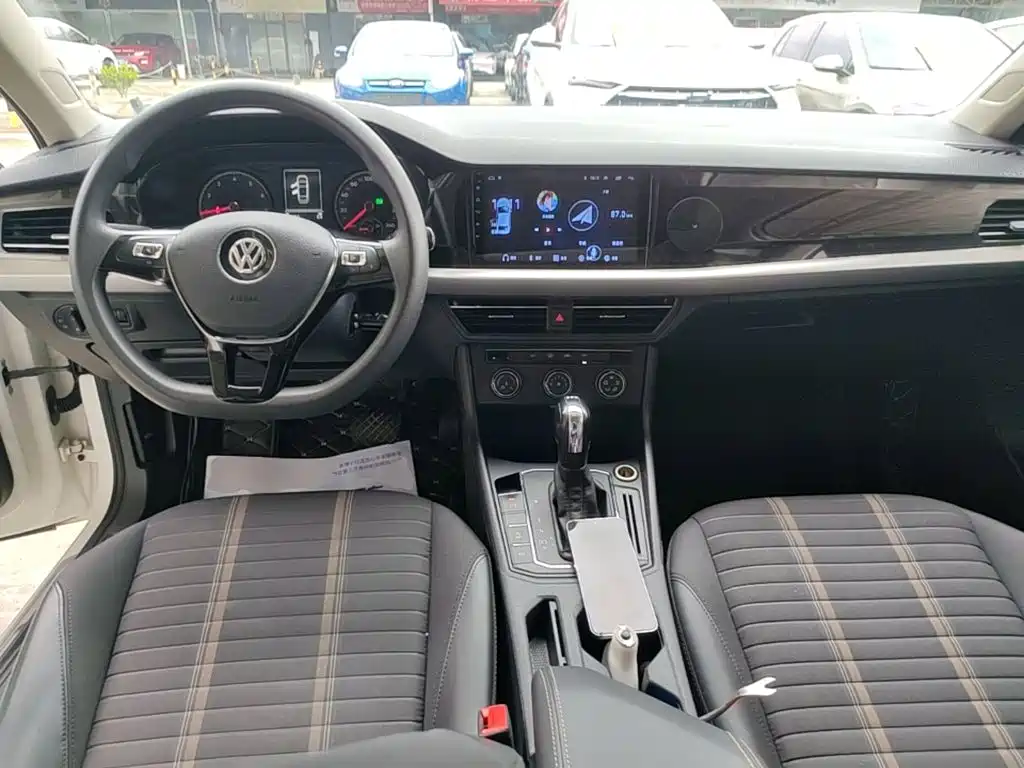 Volkswagen Lavida — миниатюра 10