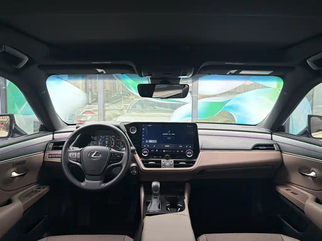 Lexus ES — миниатюра 12