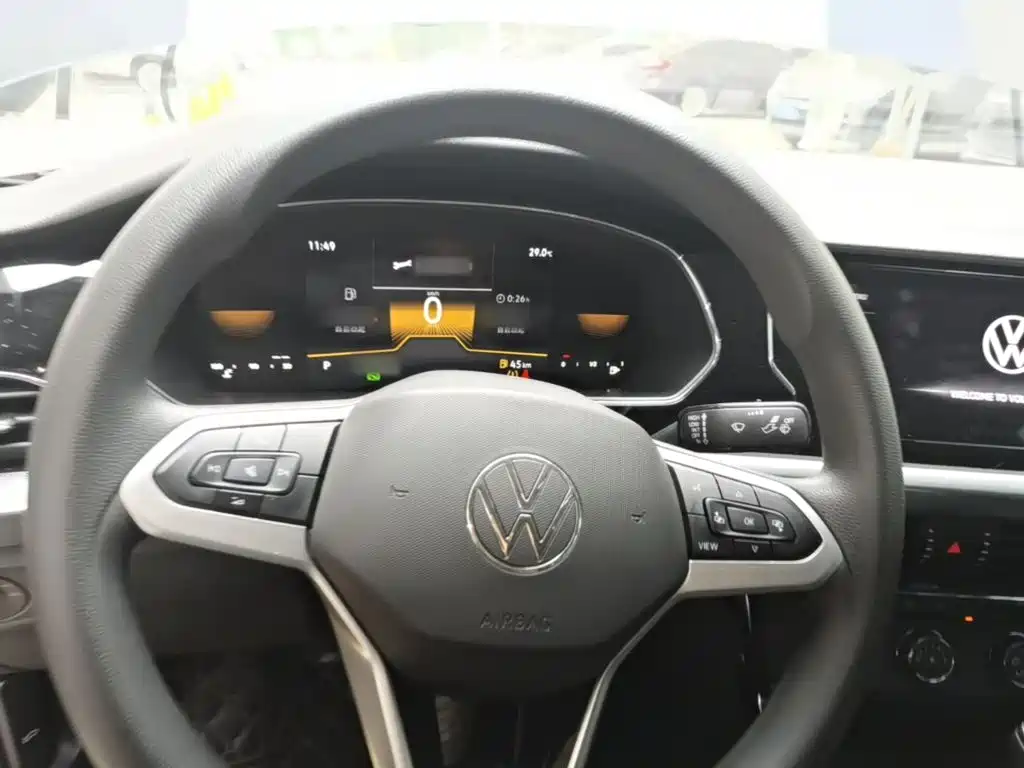 Volkswagen Passat — миниатюра 11