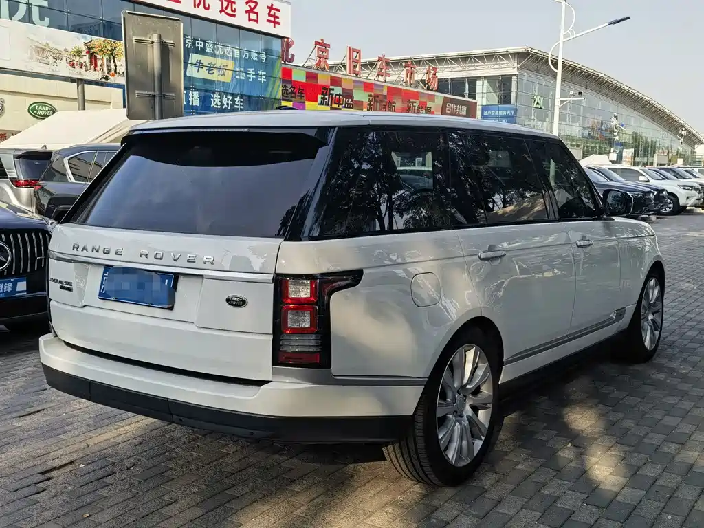 Land Rover Range Rover — миниатюра 15
