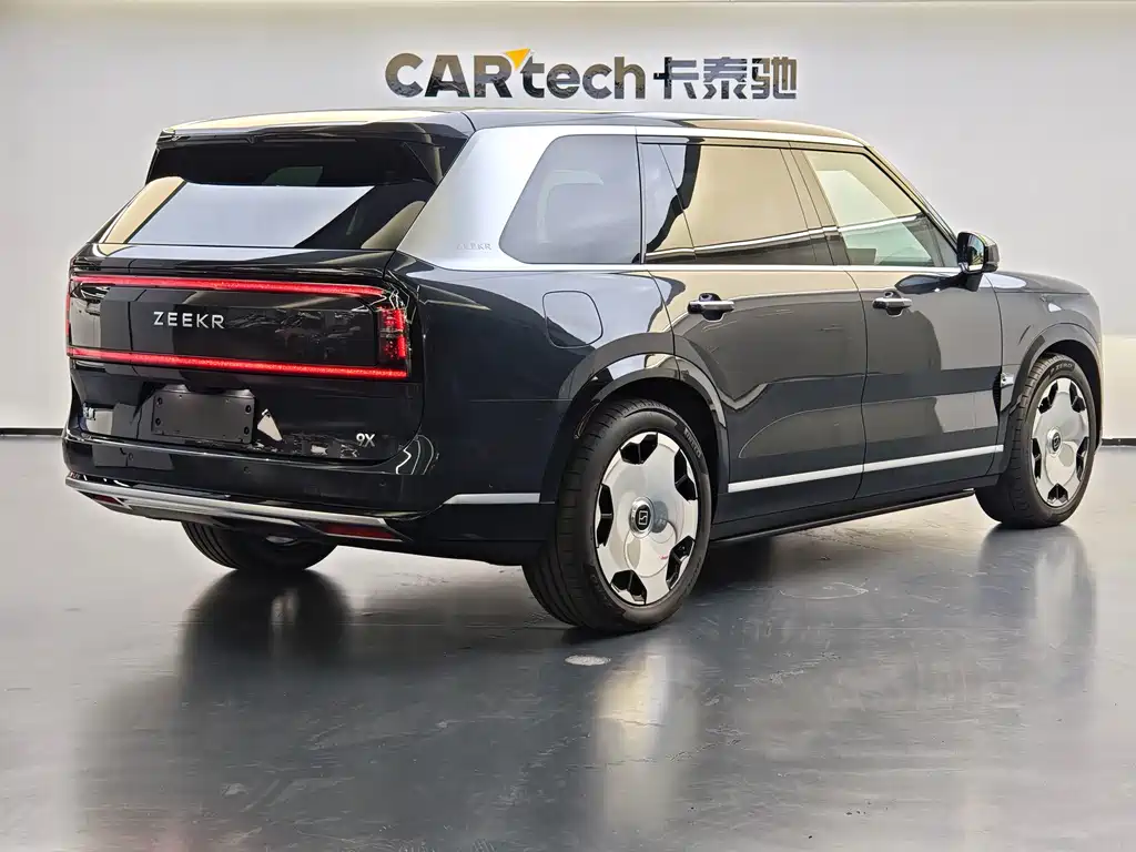 Zeekr 9X 2025 Ultra 55kWh мест
