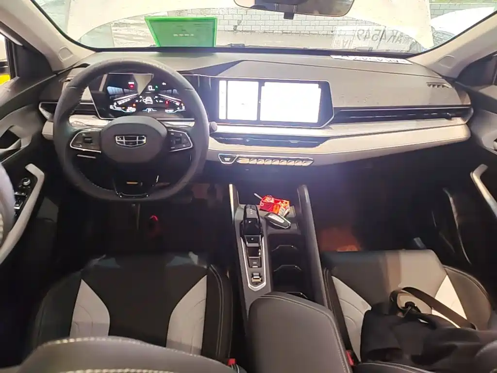 Geely Binrui — миниатюра 10