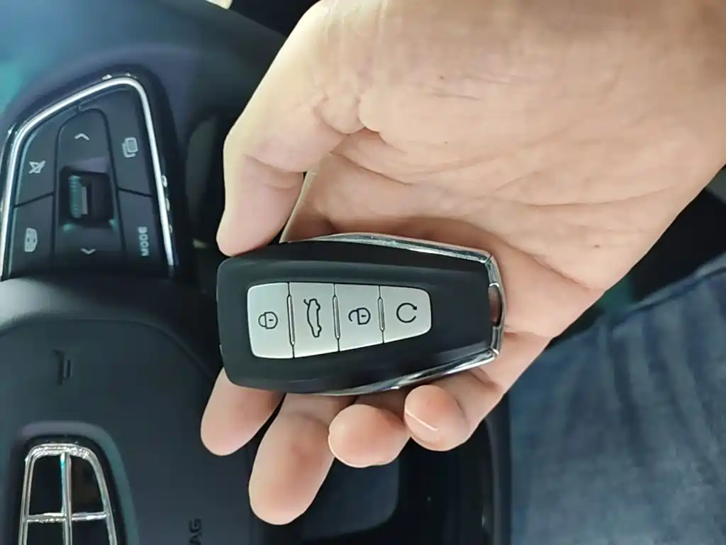 Geely Binrui — миниатюра 9