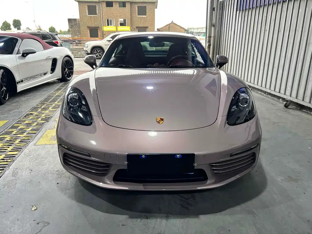 Porsche 718 2022
