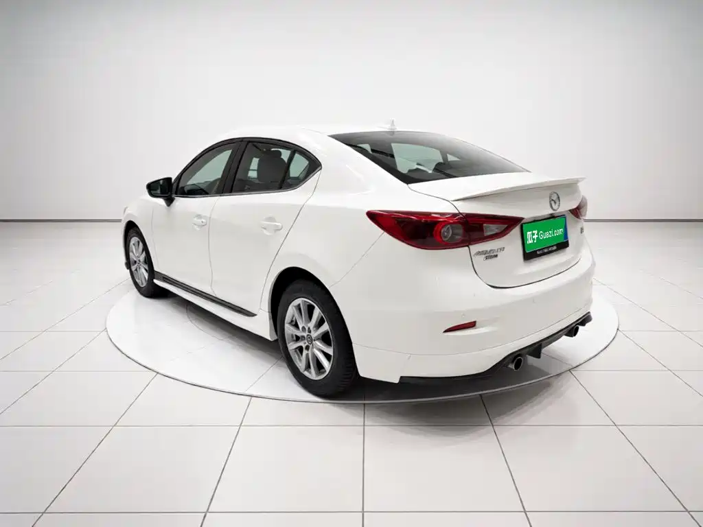 Mazda 3 Axela — миниатюра 4