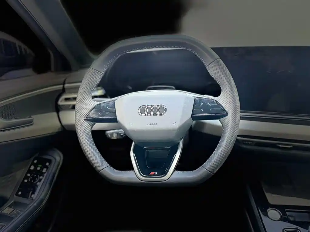 AUDI A5L