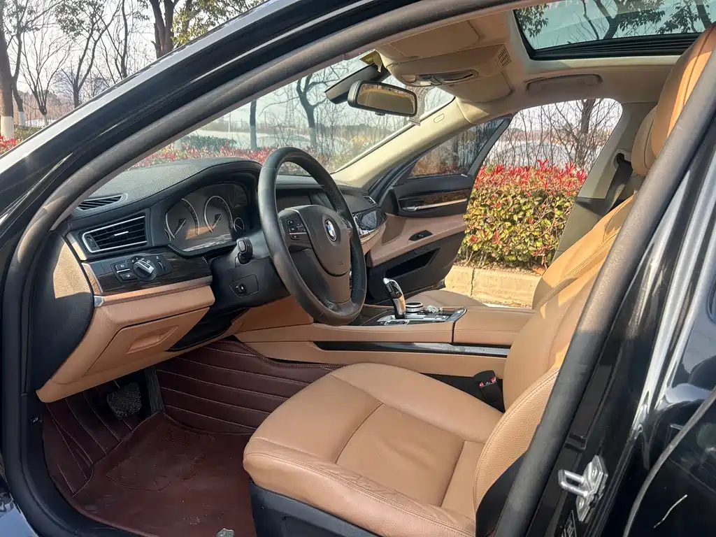 BMW 7 Series 7 2011 730Li Elegant