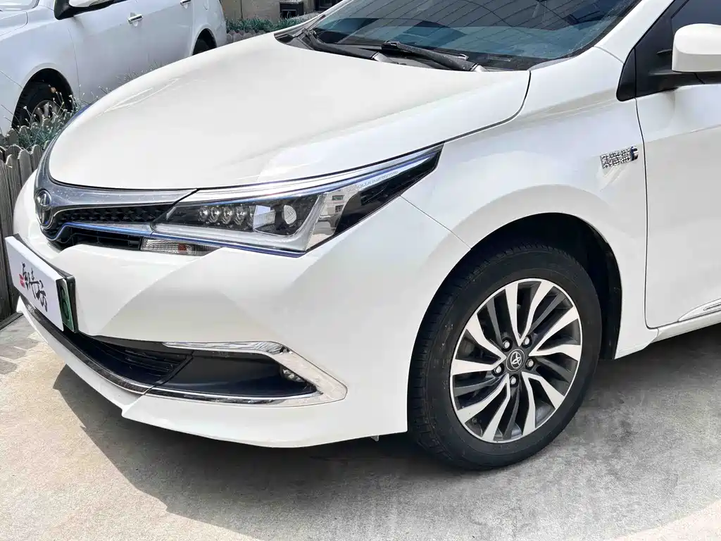 Toyota Corolla E+ E+ 2019 1.8L E-CVT Luxury