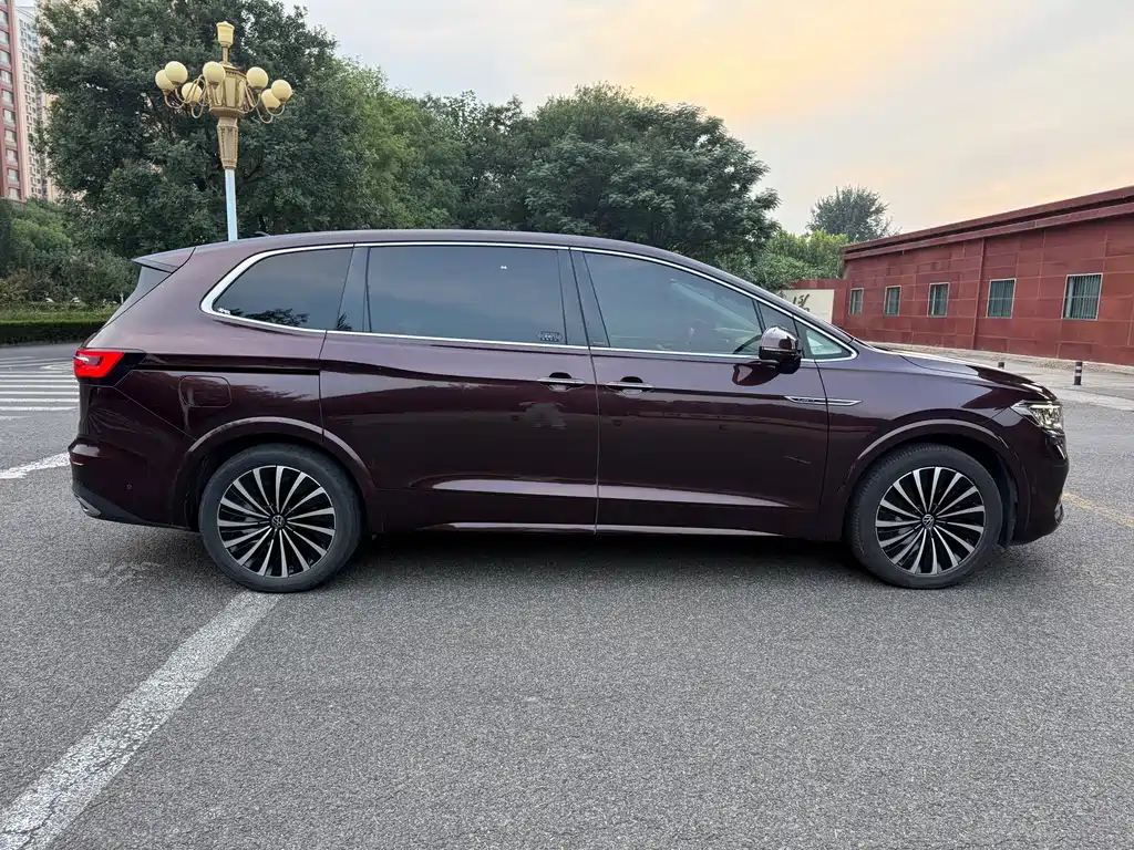 Volkswagen Viloran — миниатюра 13