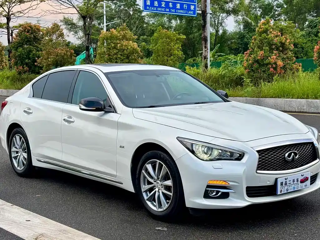 Infiniti Q50L — миниатюра 3