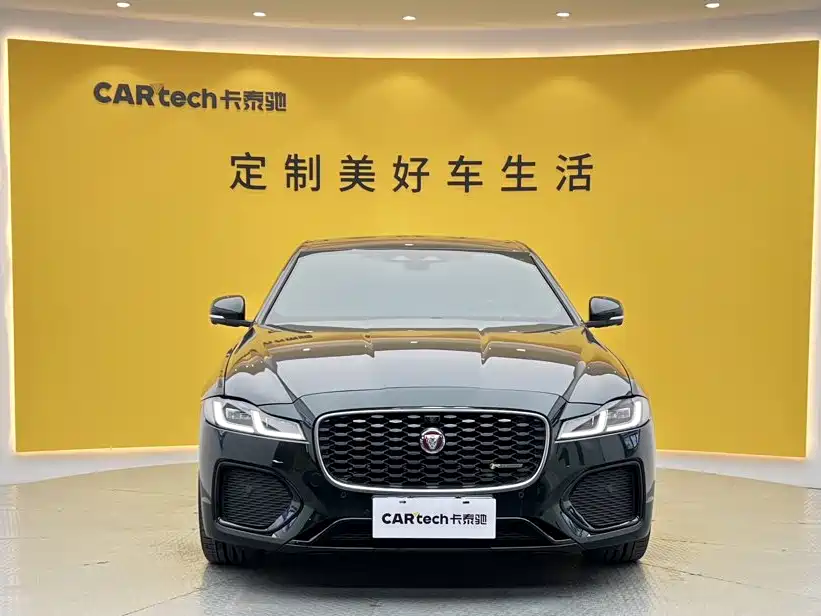 Jaguar XFL — миниатюра 3