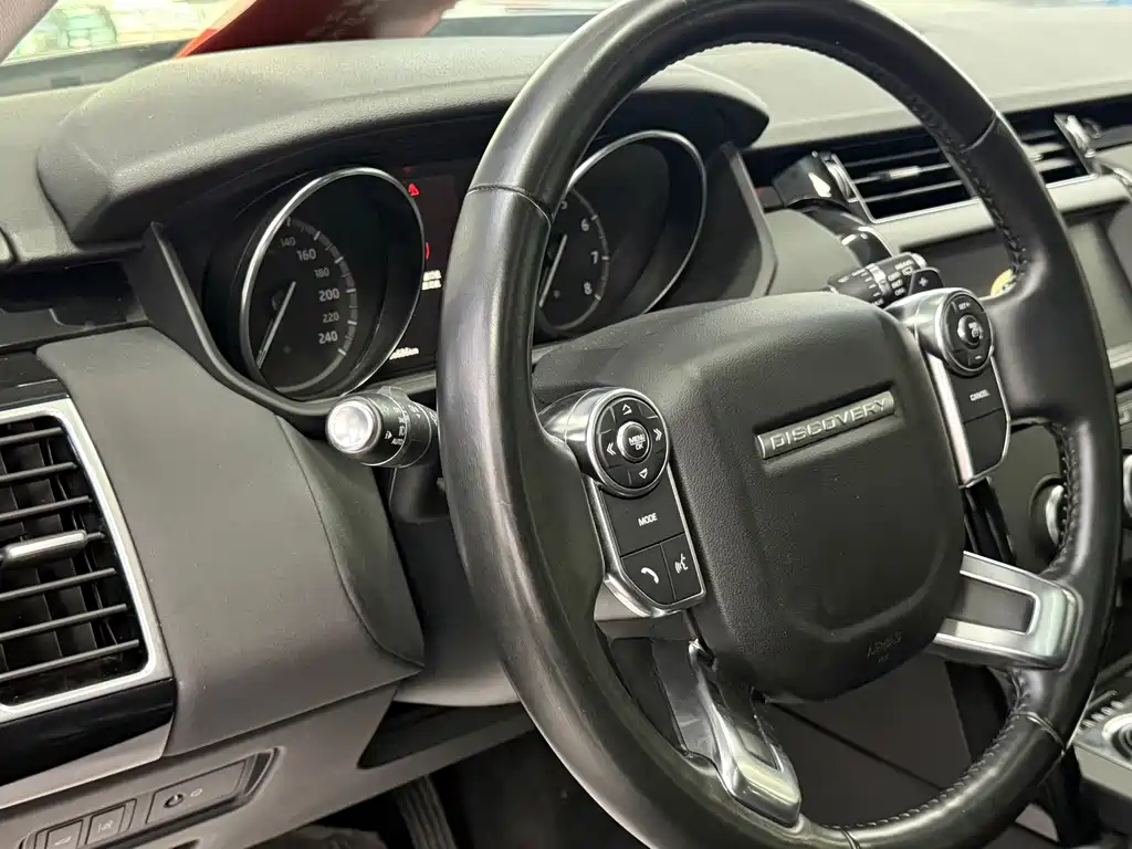 Land Rover Discovery — миниатюра 13