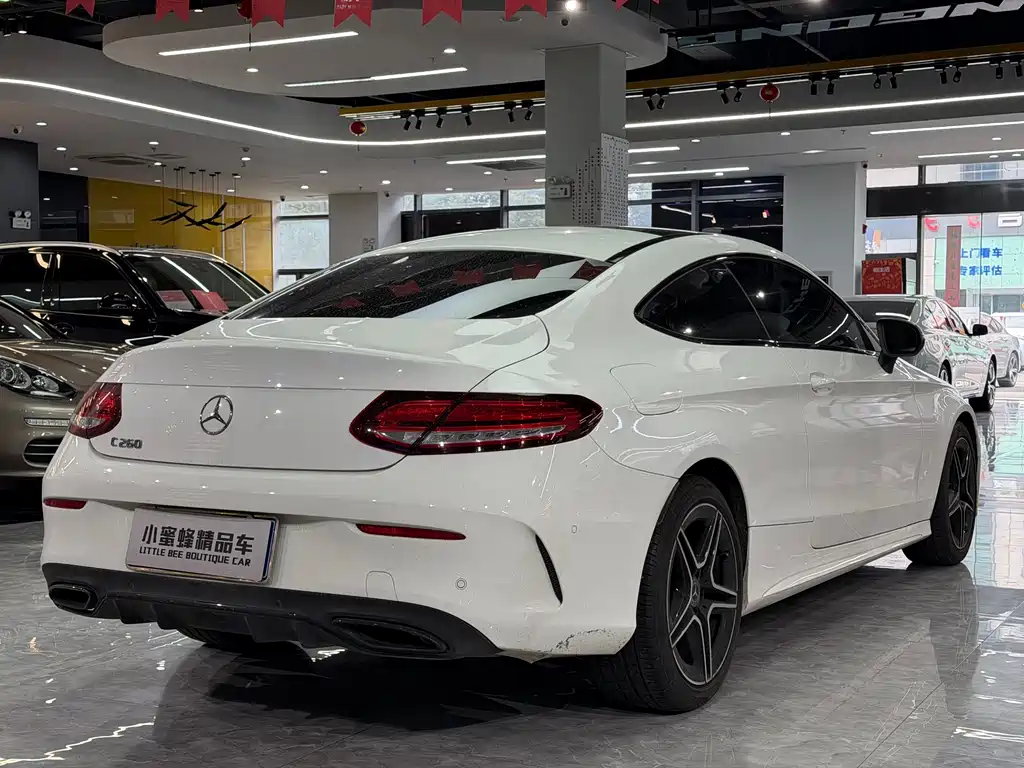 MERCEDES-BENZ C CLASS