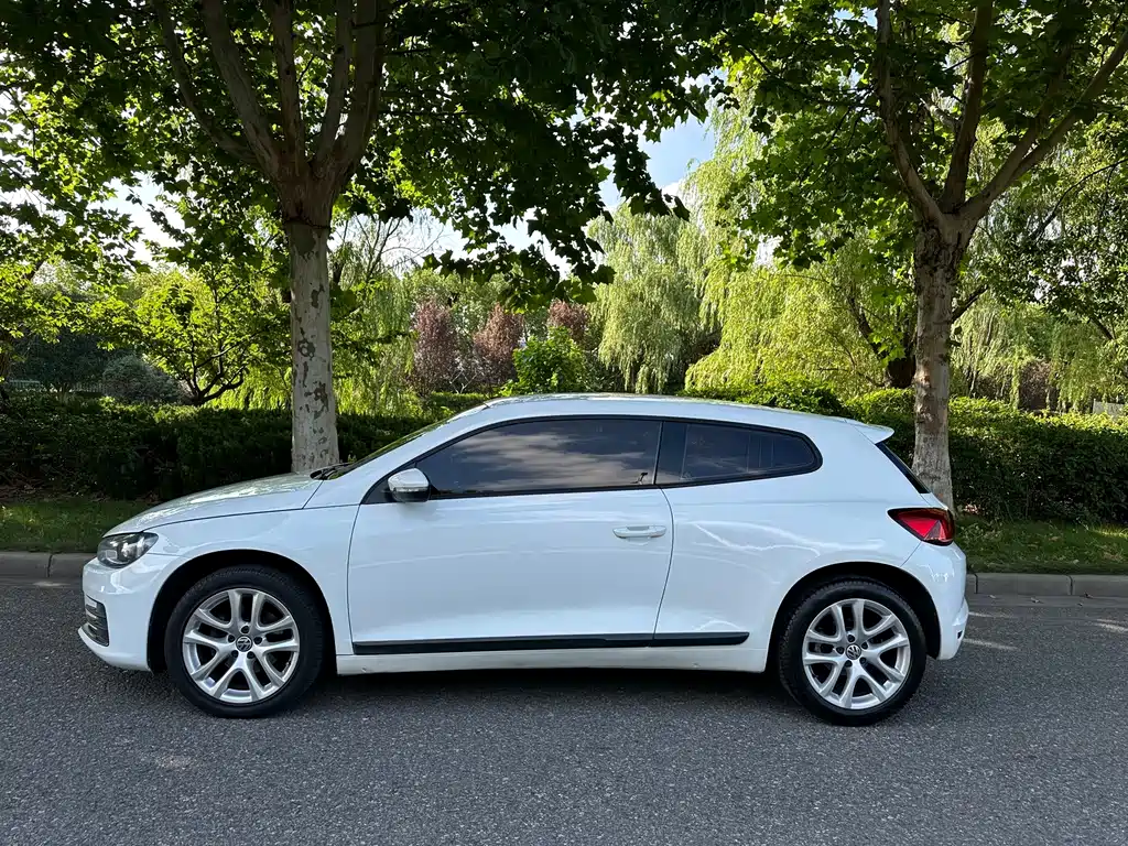 Volkswagen Scirocco — миниатюра 4