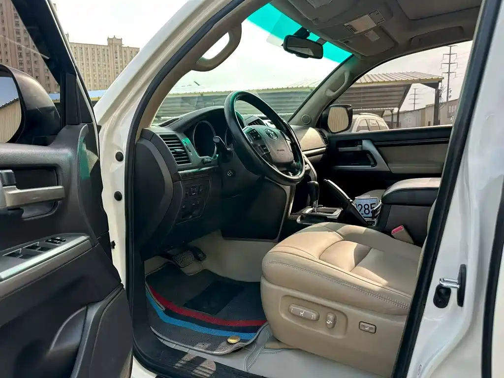 Toyota Land Cruiser 2007 4.7L AT VX-R