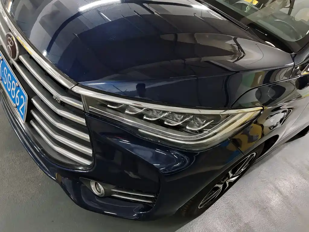 BYD MAX — миниатюра 14