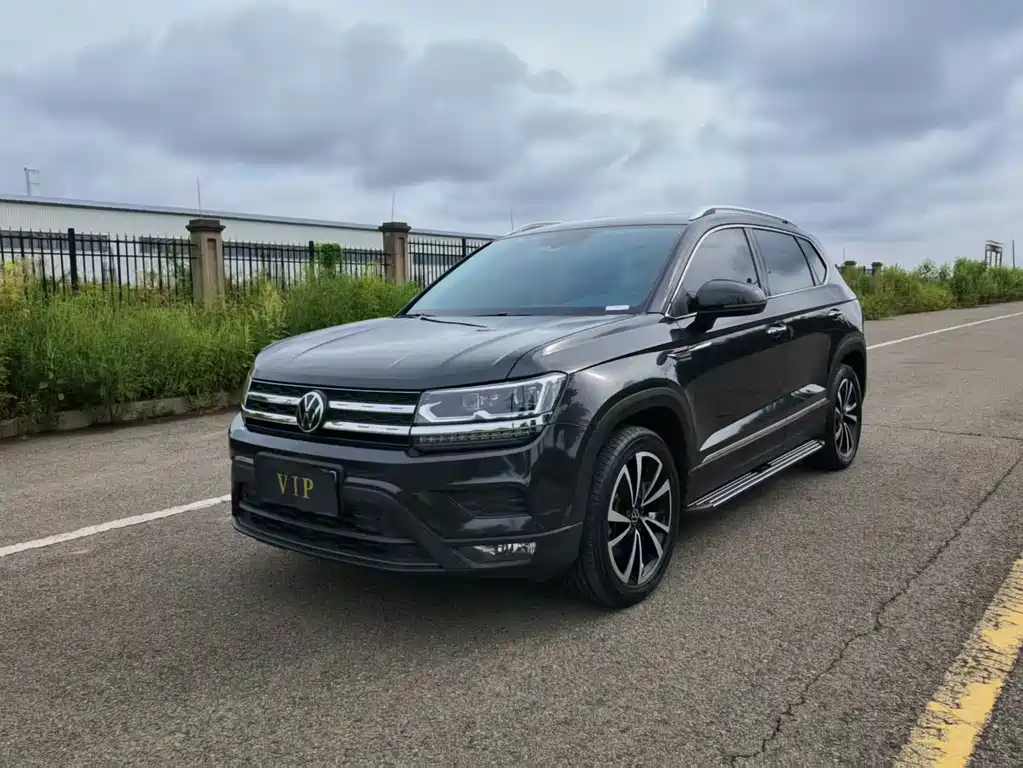 Volkswagen Tharu — миниатюра 2