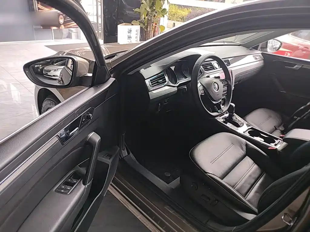 Volkswagen Passat — миниатюра 16
