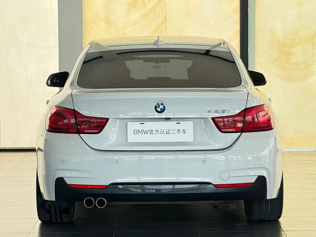 BMW 4 SERIES