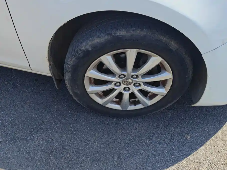 Buick Excelle — миниатюра 6